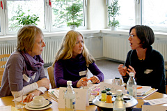 Drei Teilnehmer des Ergoforums diskutieren